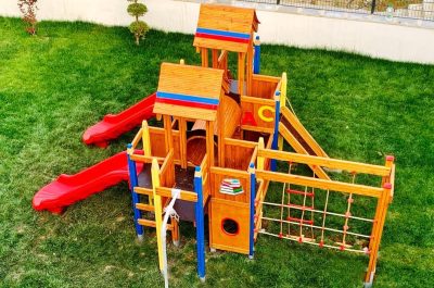 Alphabet and book-themed wooden playground — Elysee