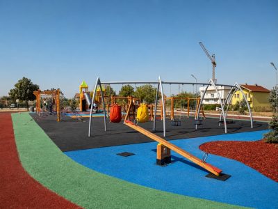 Playground layout and landscaping — Elysee